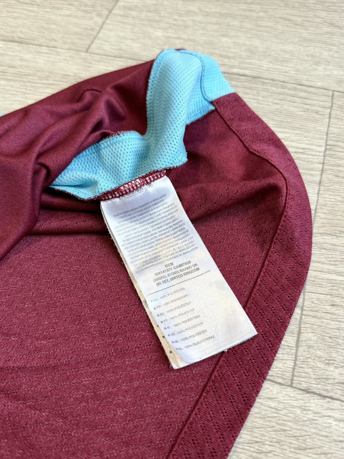 Umbro 🔷Umbro West Ham United 2016/17 Soccer jersey🔷 Size US S / EU 44-46 / 1 - 6 Thumbnail
