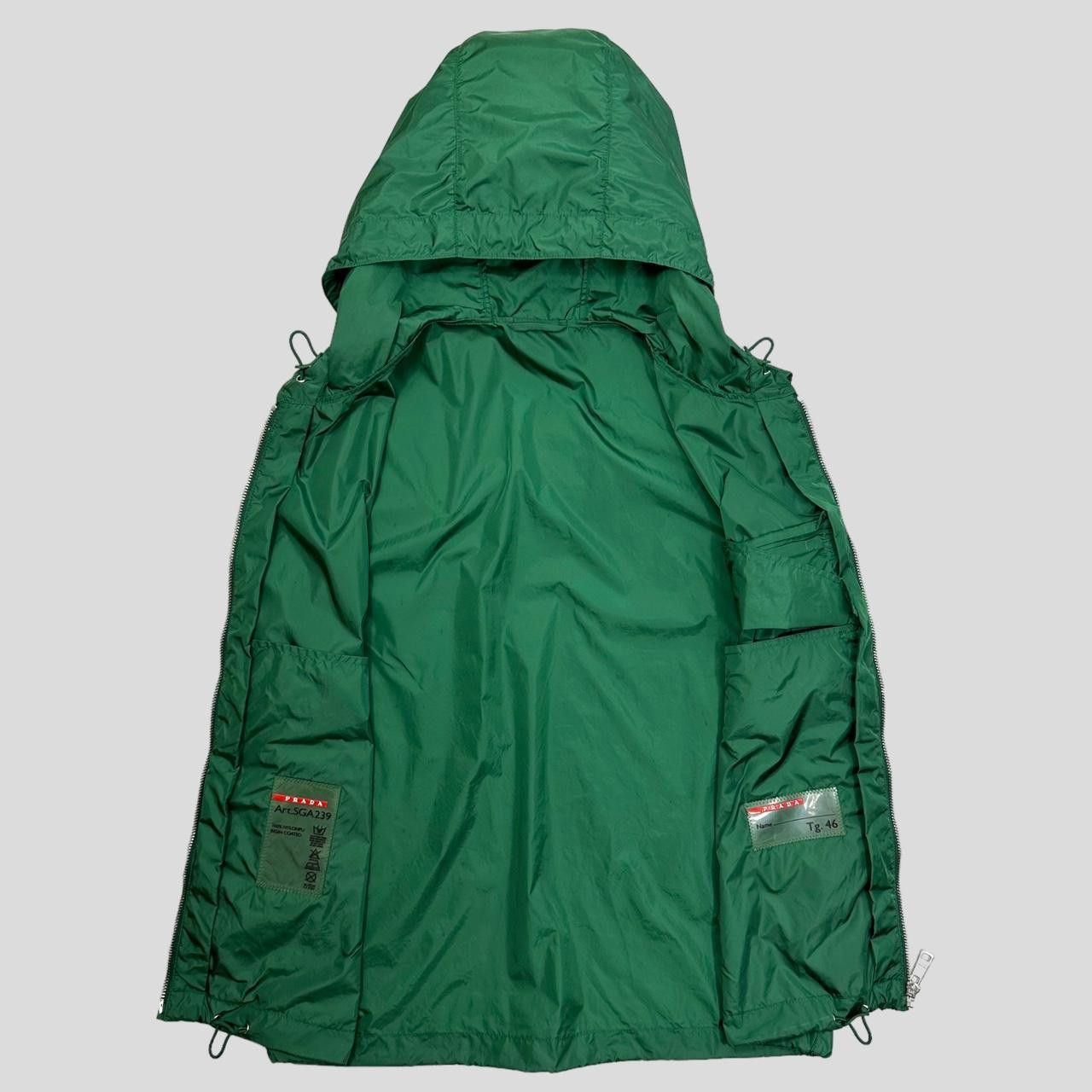 Prada Prada Milano 2013 Emerald Green Nylon Windbreaker Gilet IT46 Size US S / EU 44-46 / 1 - 4 Thumbnail