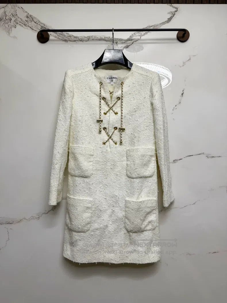 Chanel White chain tweed long sleeve dress