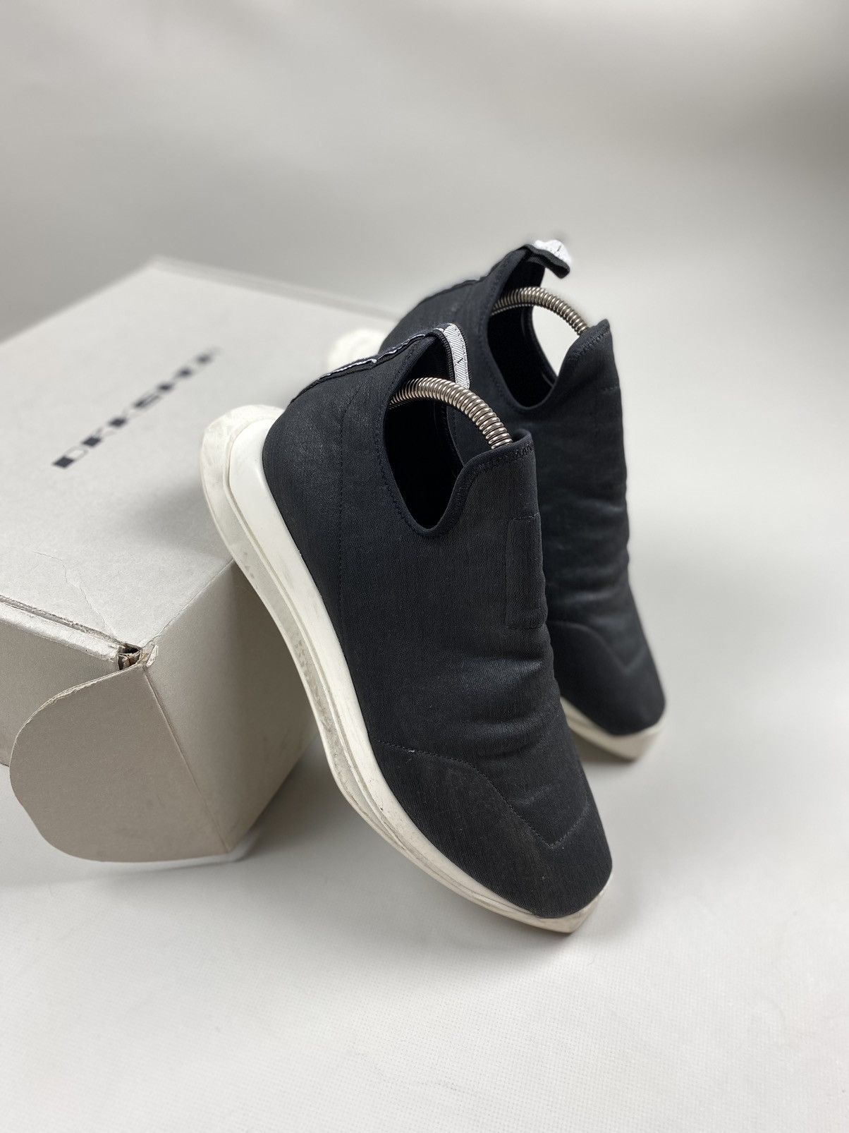 Rick Owens Drkshdw New! Rick Owens DRKSHDW avant-garde low top sneaker shoes Size US 9 / IT 39 - 2 Thumbnail