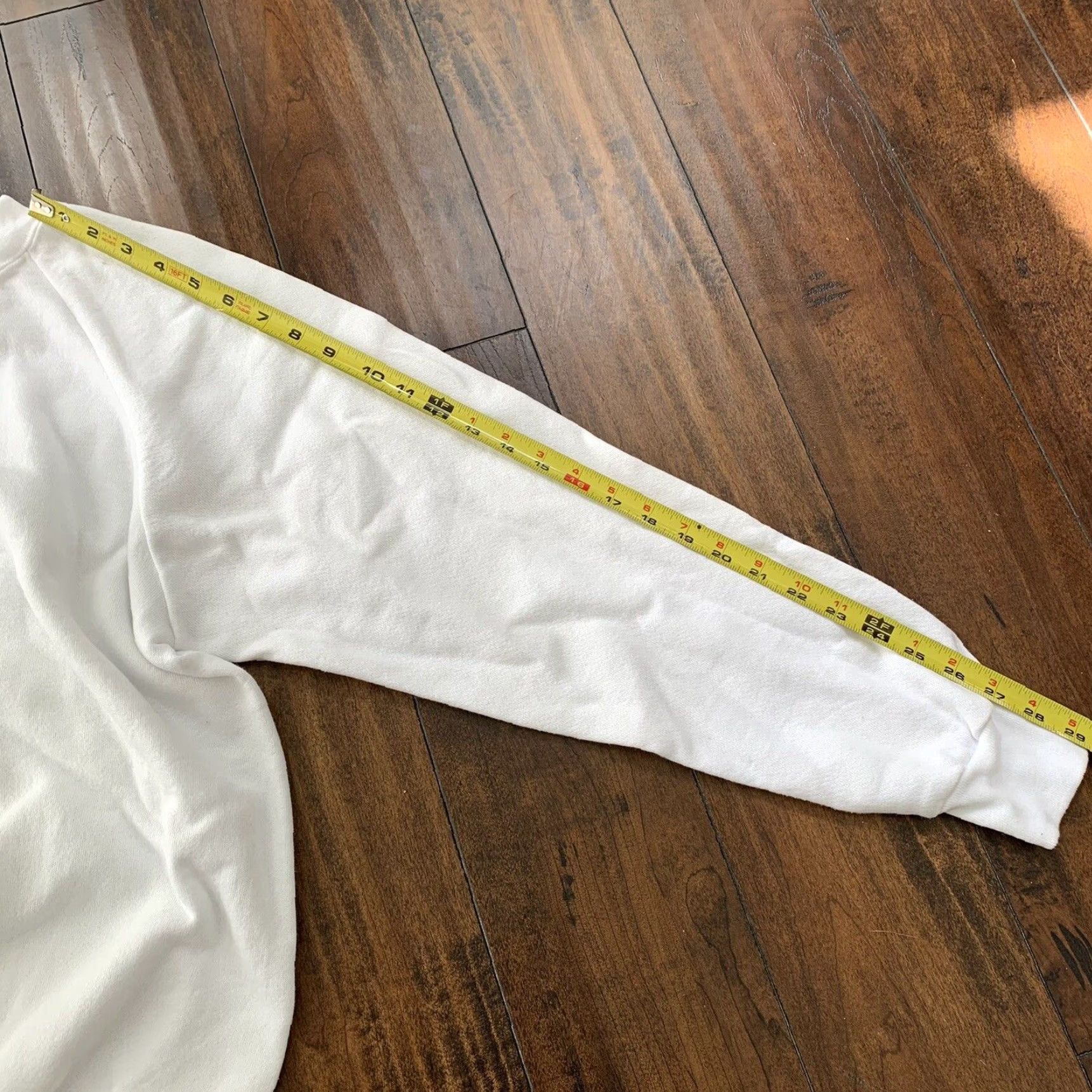 Vintage VINTAGE Oneita BLANK White Sweatshirt T-Shirt 90s Rap Jumper Crew Neck Mens L White 90s Vintage Men Size US L / EU 52-54 / 3 - 7 Thumbnail