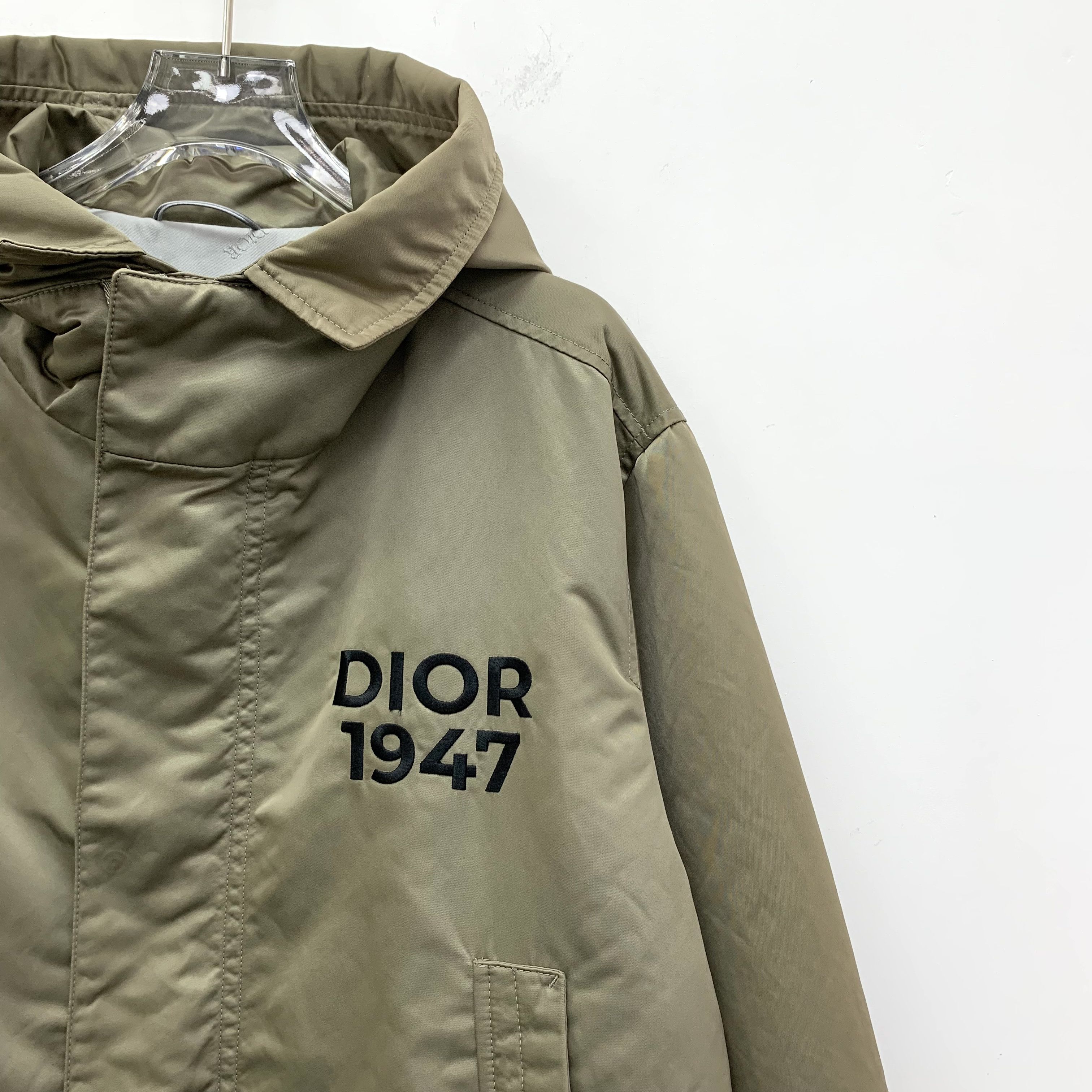 Dior Dior Brown Logo Embroidery Hooded Jacket (M) Size US M / EU 48-50 / 2 - 3 Thumbnail