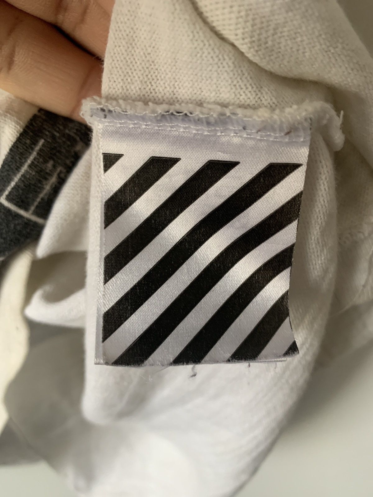 Off-White off white Size US S / EU 44-46 / 1 - 3 Thumbnail
