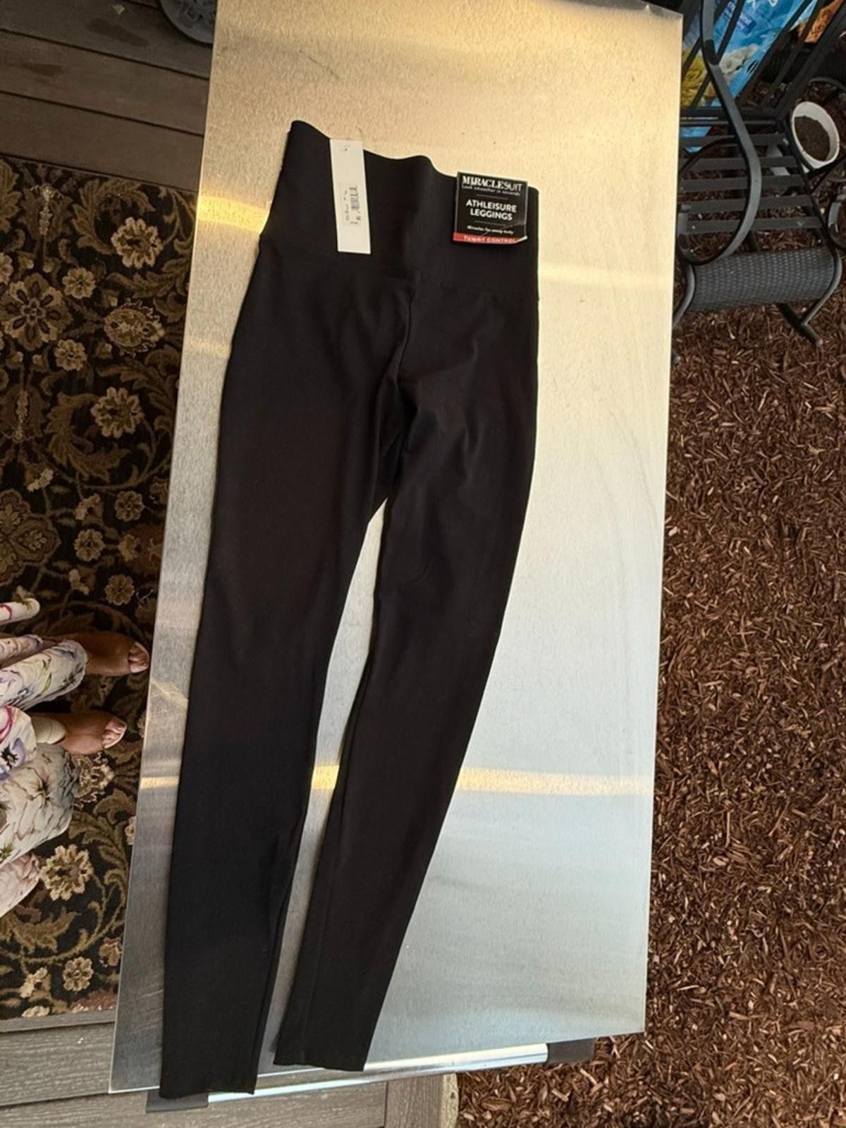 Other Miraclesuit Tummy Control Performance Leggings Black Small Size 28" / US 6 / IT 42 - 4 Thumbnail
