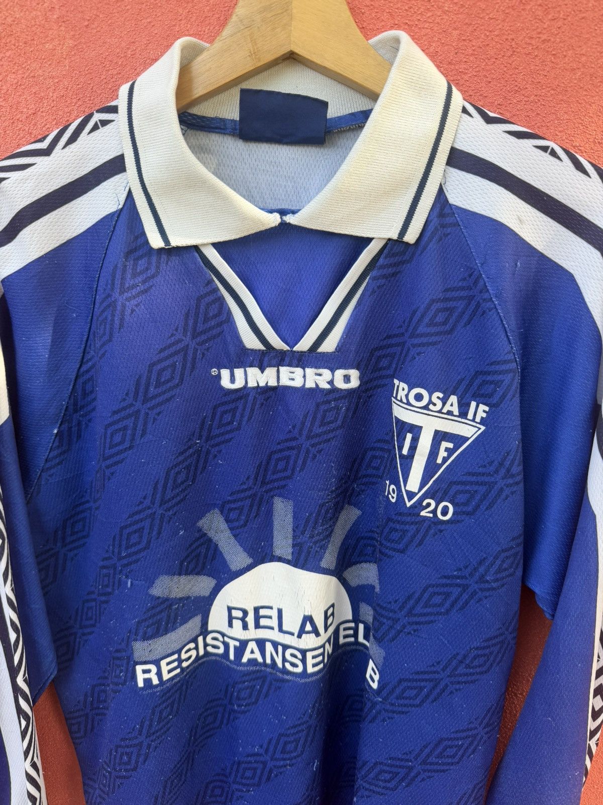 Umbro Trosa IF 1920 Size US M / EU 48-50 / 2 - 3 Thumbnail