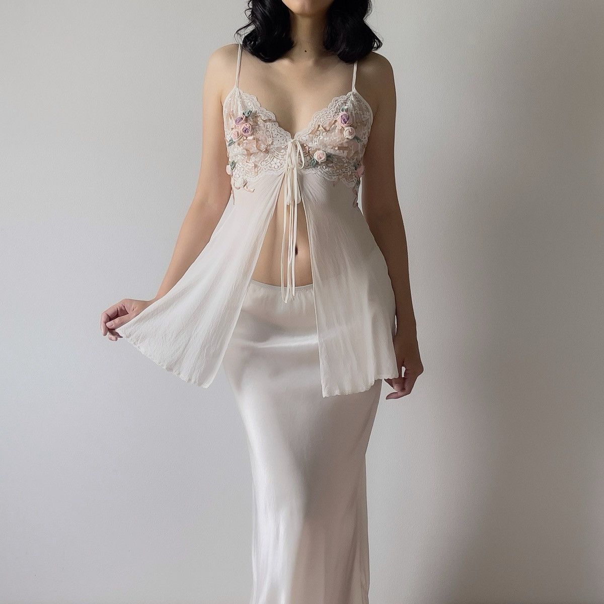 Victoria's Secret Victoria’s Secret Ivory Silk Chiffon Camisole (M) Size M / US 6-8 / IT 42-44 - 1 Thumbnail