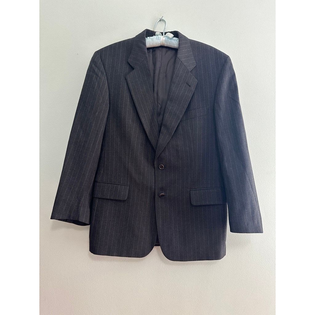 Hugo Boss Hugo Boss gray pinstripe wool two button blazer size 40R Size 40R - 2 Thumbnail