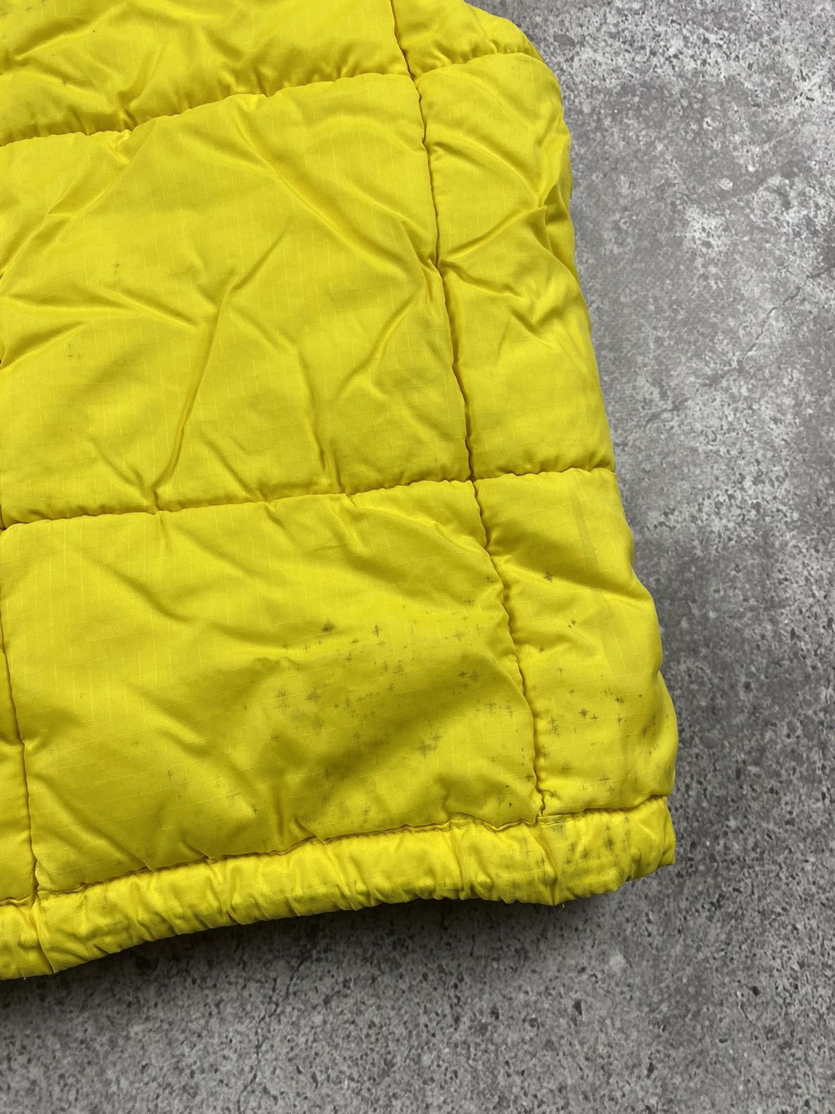 Japanese Brand × Polo Ralph Lauren × Vintage Vintage Polo Sport Down cropped Vest Puffer Size S / US 4 / IT 40 - 9 Thumbnail