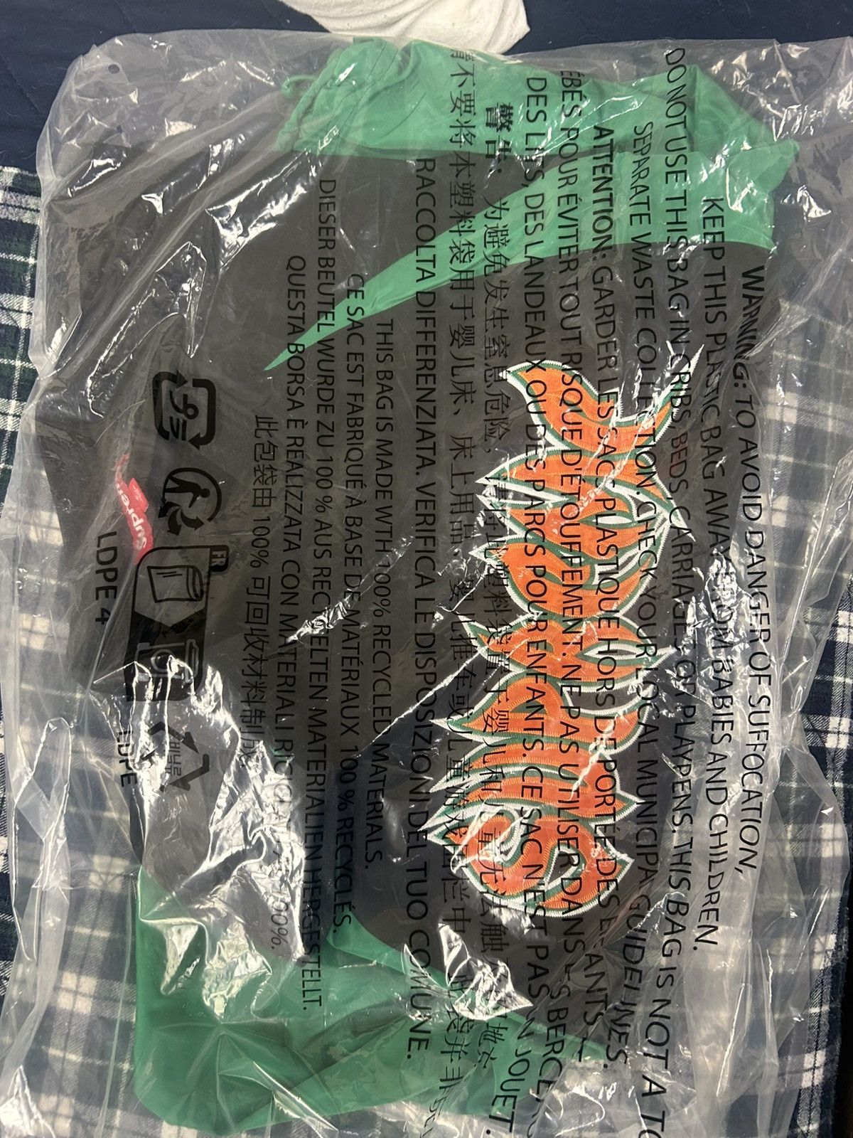 Supreme Supreme Warthog Black and Green Warm Up Pullover Size US S / EU 44-46 / 1 - 1 Thumbnail