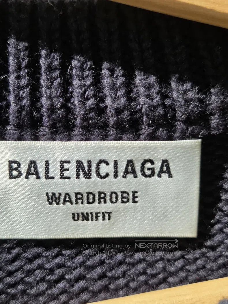 Balenciaga Balenciaga size M Scissor Knit Sweater Size US M / EU 48-50 / 2 - 3 Thumbnail