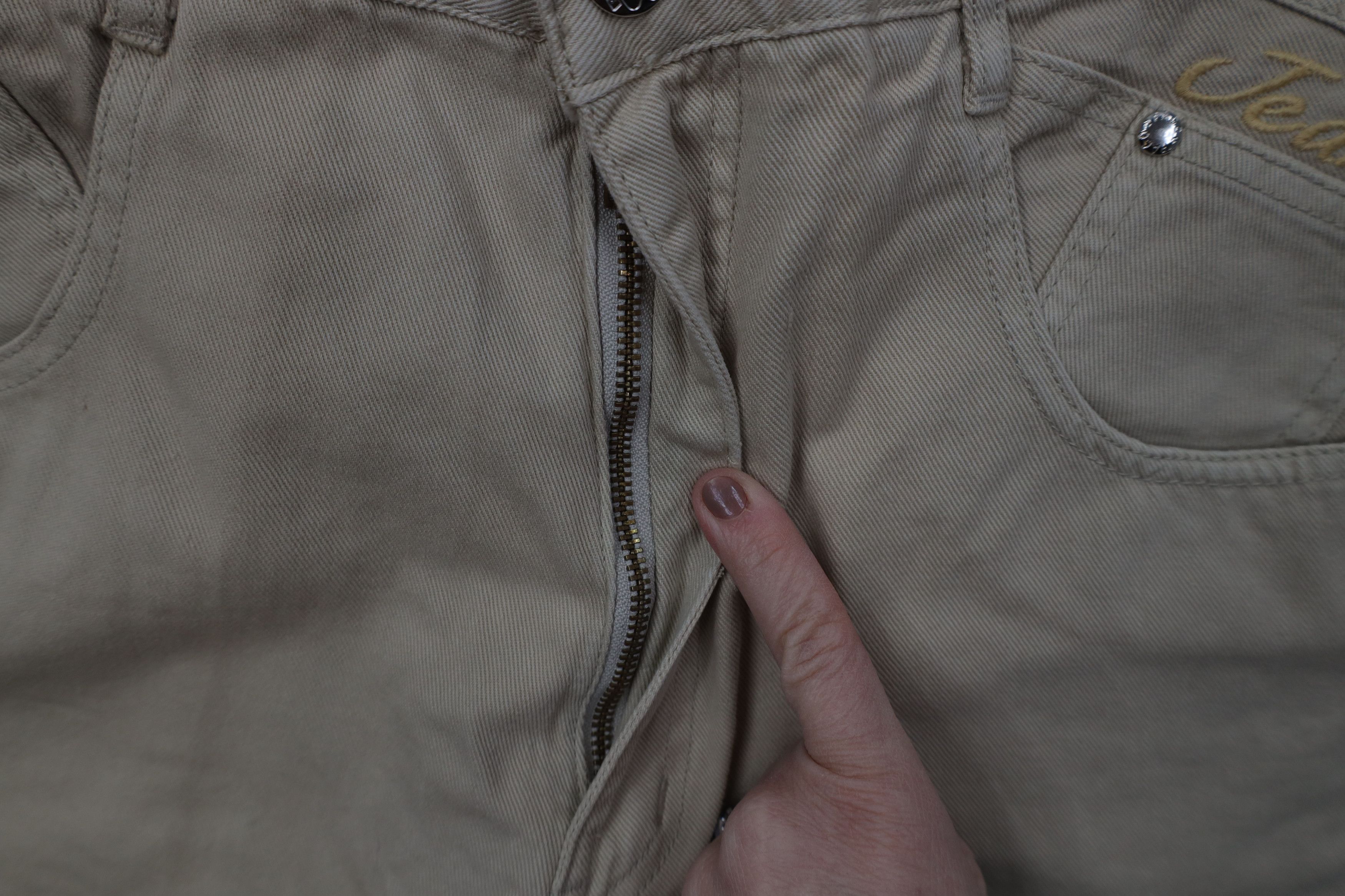 Vintage Deadstock Vintage 90s Paco Hip Hop Denim Jean Shorts Tan Size US 34 / EU 50 - 6 Thumbnail