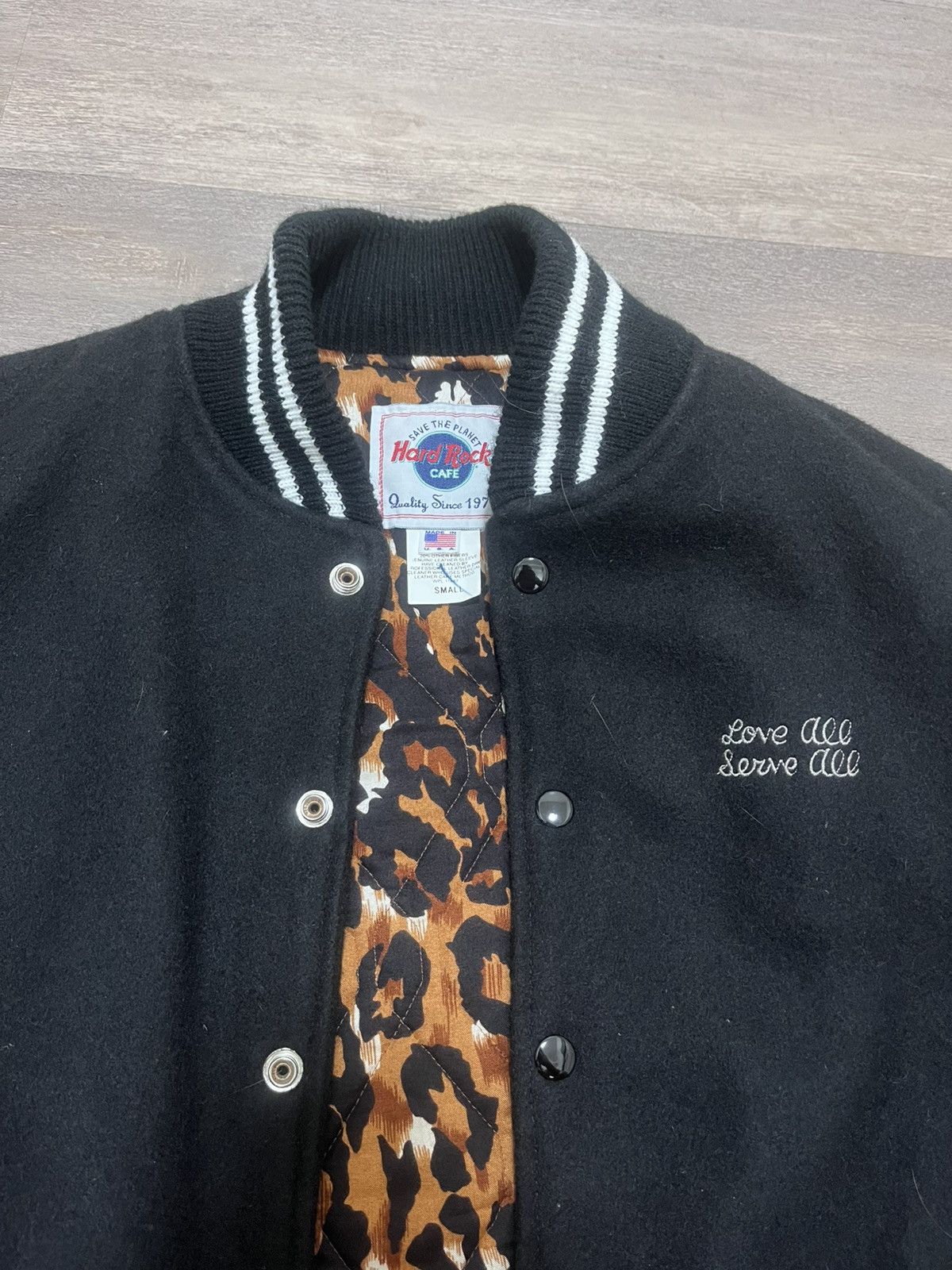 Planet Hollywood Vintage 90s Planet Hollywood Save the Planet Newport Beach Size US S / EU 44-46 / 1 - 3 Thumbnail