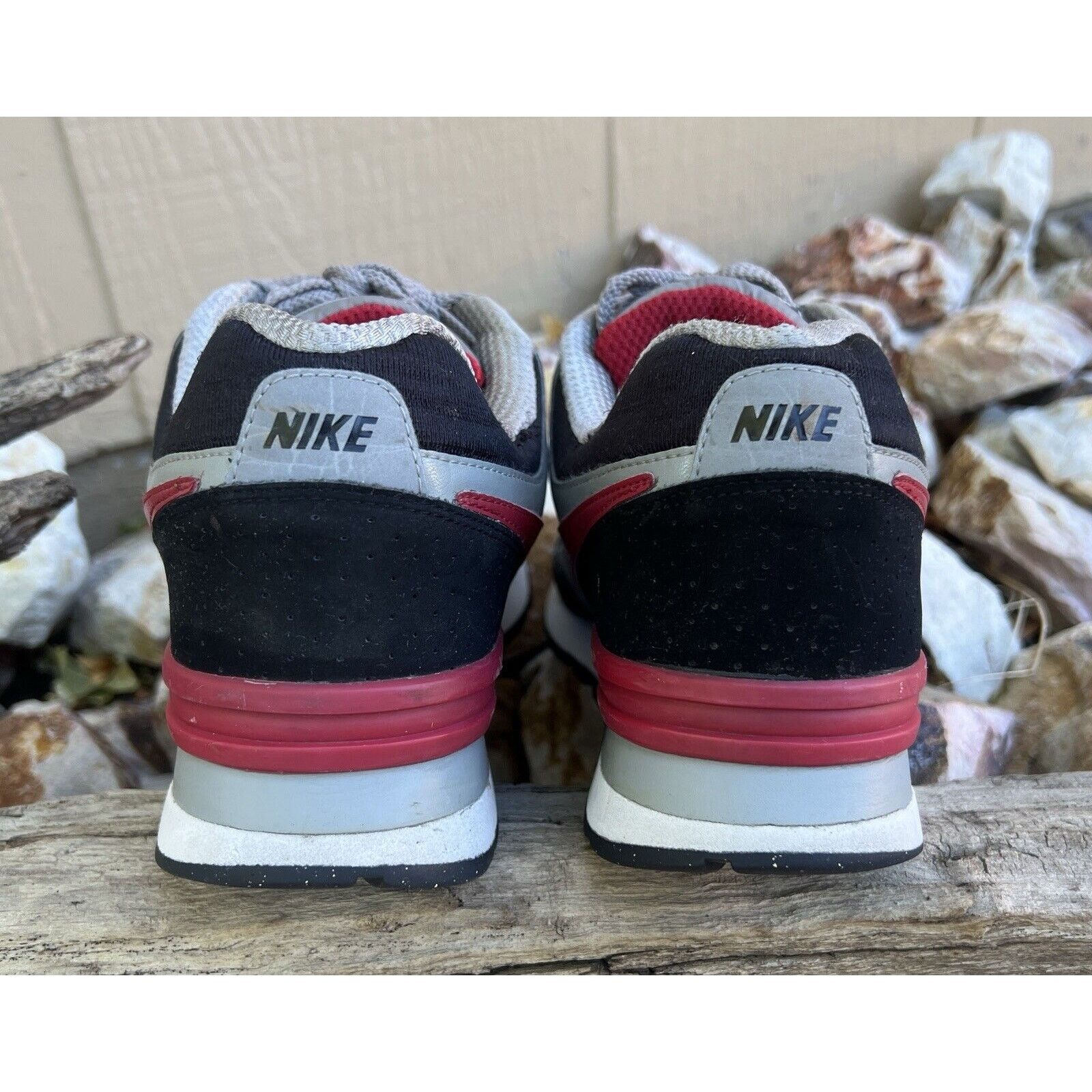 Nike Nike Air Force Running Shoes Men's Size 9 Gray Red EUC Size US 9 / EU 42 - 10 Thumbnail