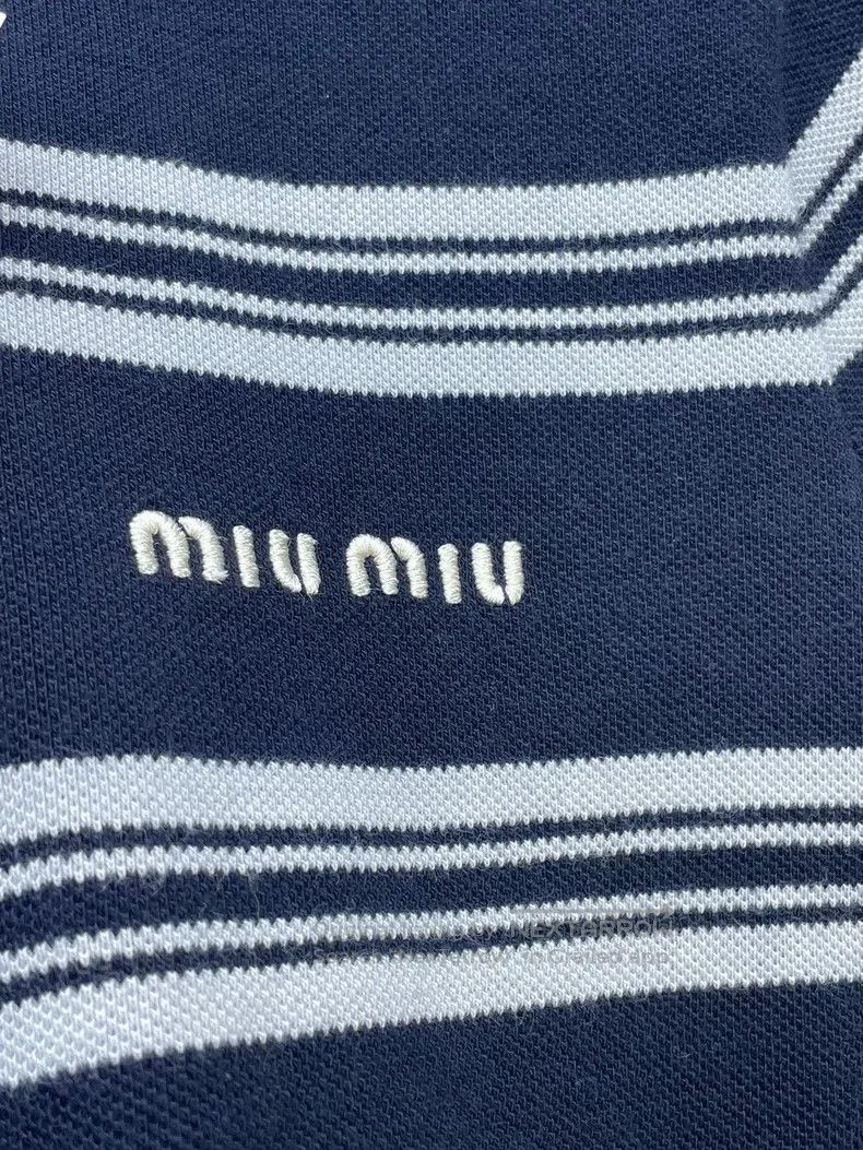 Miu Miu Miu Miu Size XS dark logo printed half-length pleated skirt Size XS / US 0-2 / IT 36-38 - 3 Thumbnail