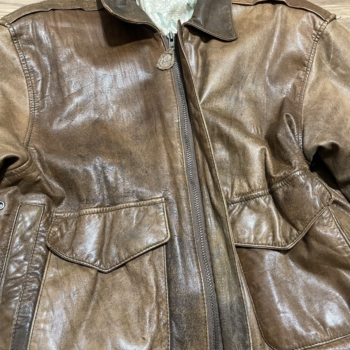 Vintage Vintage brown leather flight jacket medium Size US M / EU 48-50 / 2 - 5 Thumbnail