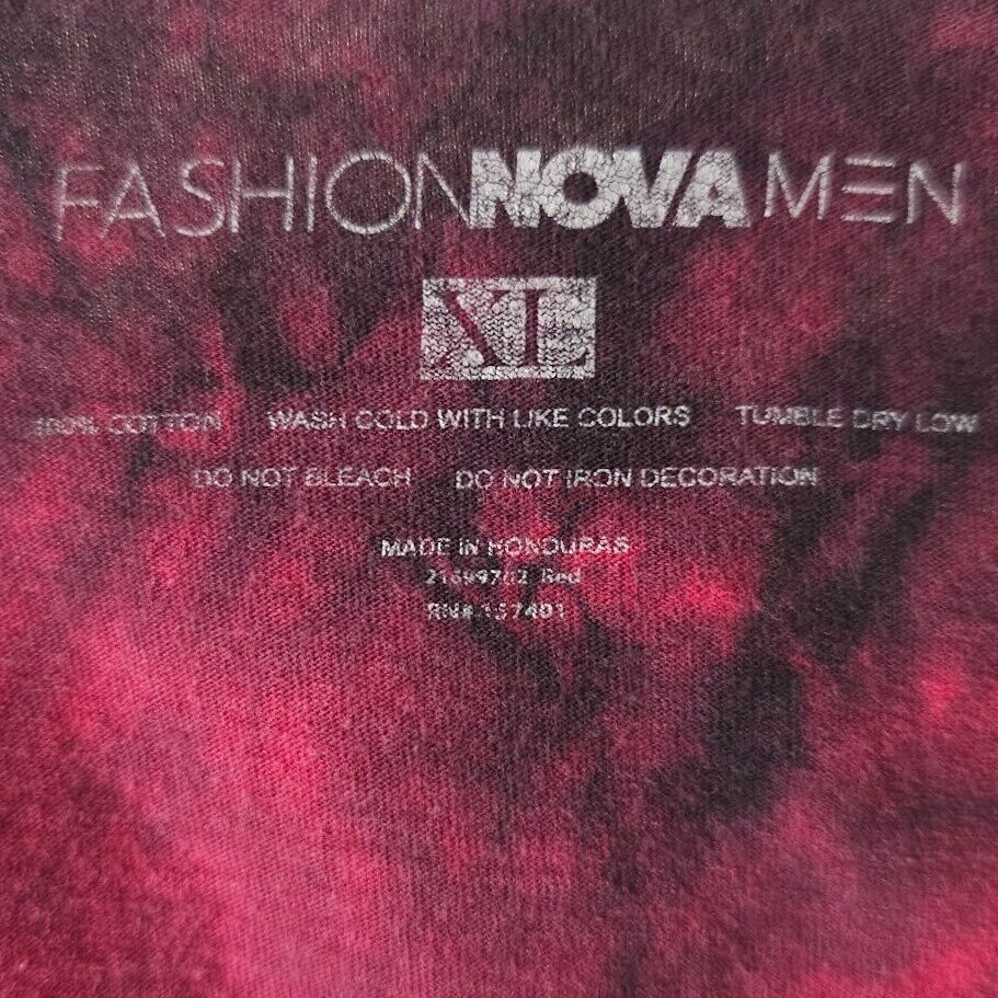 Other Aint No Saint T Shirt Mens Size XL Red Flowers Floral Angel Size US XL / EU 56 / 4 - 5 Thumbnail