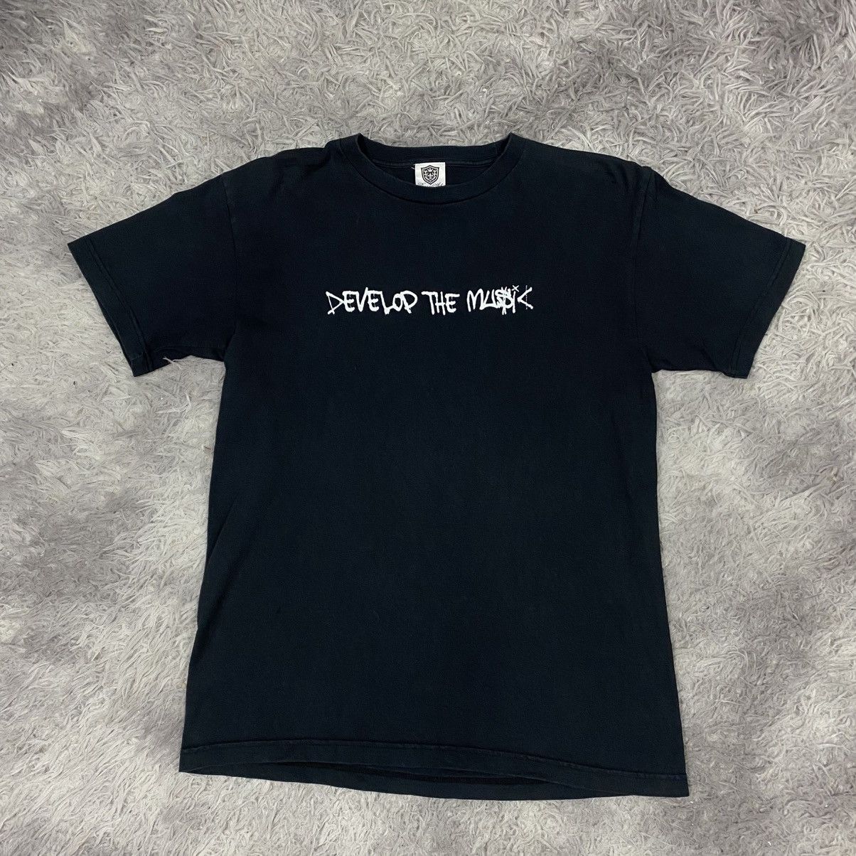 Japanese Brand Japan band dragon ash tour Size US M / EU 48-50 / 2 - 1 Thumbnail