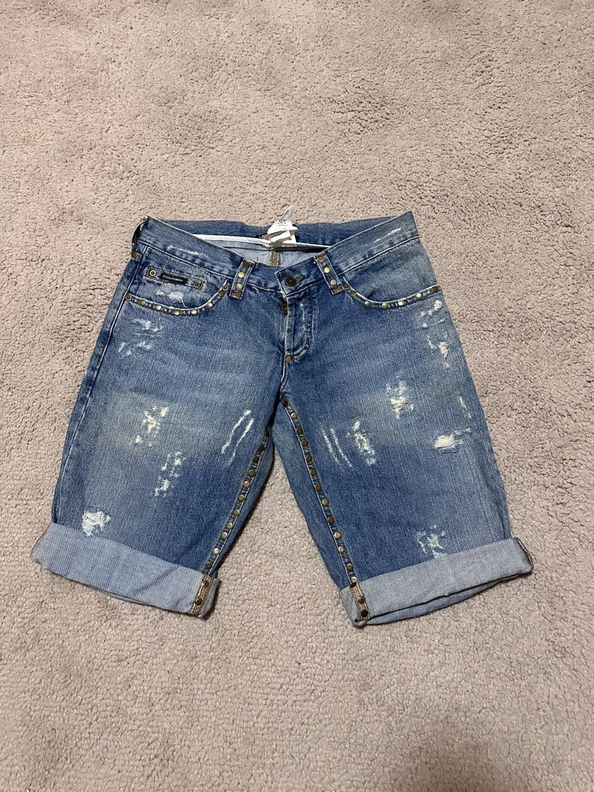 Dolce & Gabbana Dolce & Gabbana DG Tiger Embroidery Studded Denim Shorts M Size 28" / US 6 / IT 42 - 2 Thumbnail