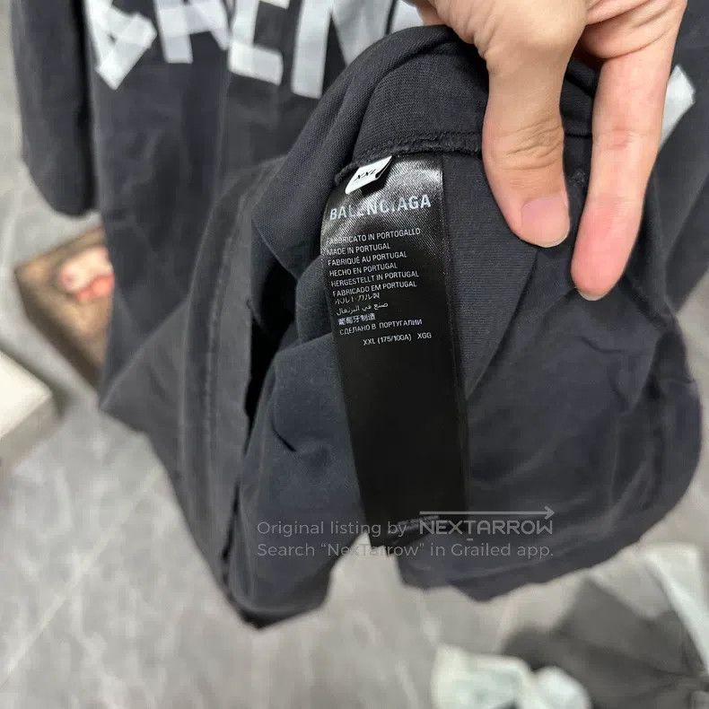 Balenciaga Balenciaga Black and White Tape T-Shirt Short Sleeve Size US XXL / EU 58 / 5 - 5 Thumbnail