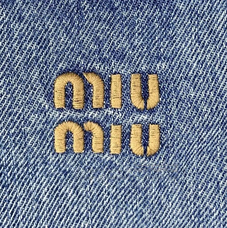 Miu Miu Miu Miu Blue Cotton Women's Denim Pants . Size 28" / US 6 / IT 42 - 5 Thumbnail