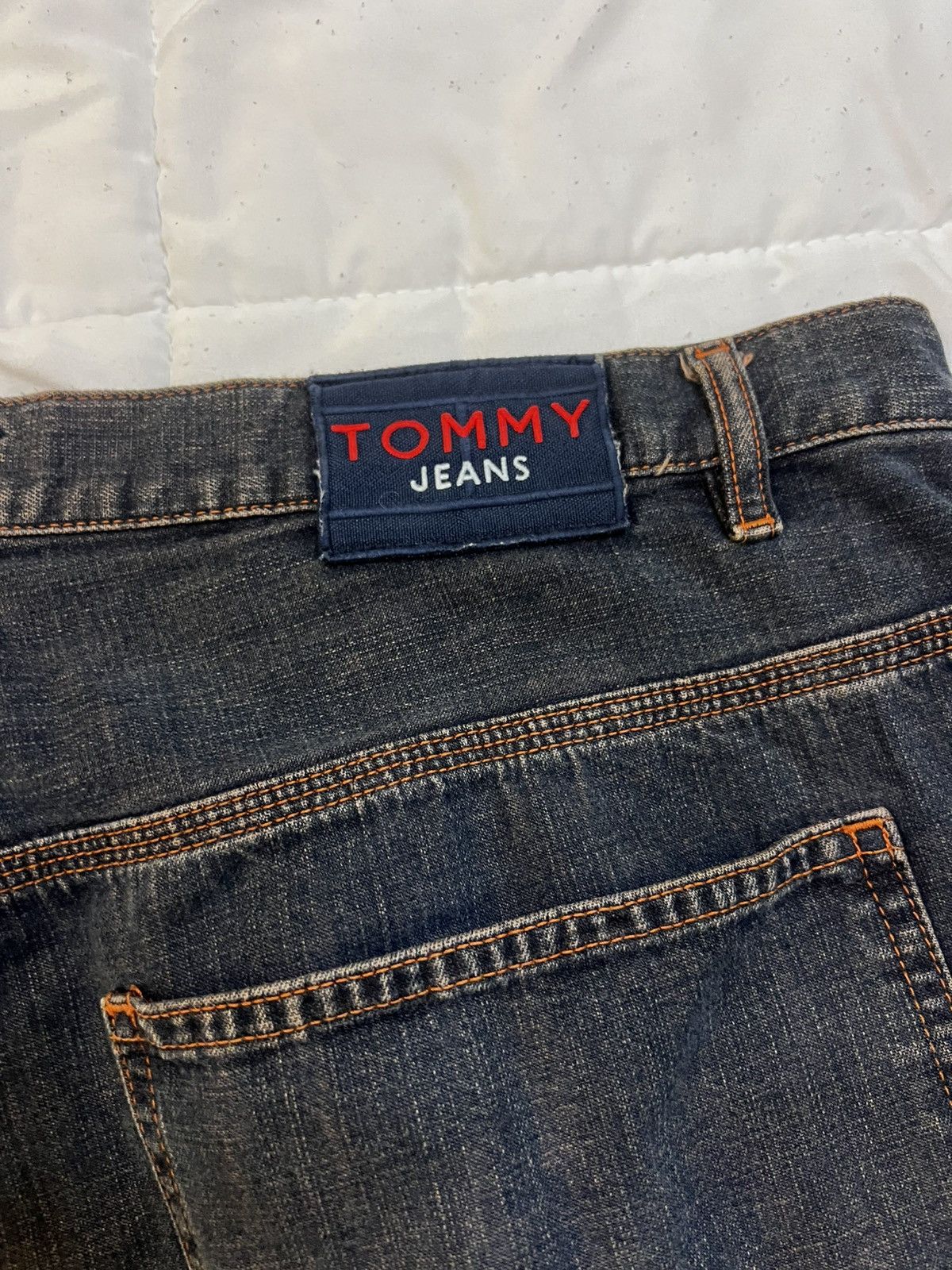 Tommy Hilfiger × Vintage Y2K Tommy Hilfiger Baggy Dark Navy Denim Jeans Size US 40 / EU 56 - 2 Thumbnail