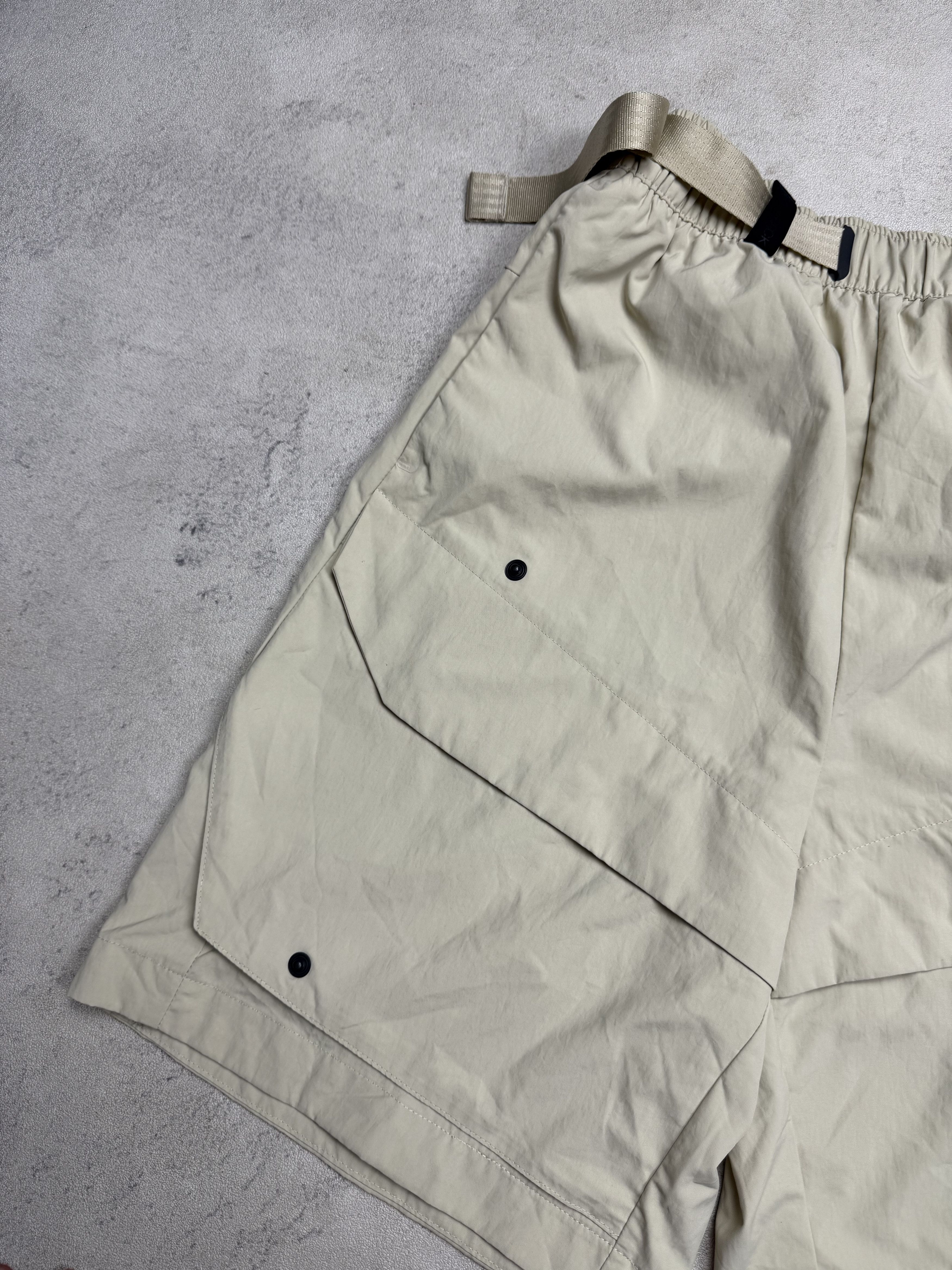 Nike Nike Tech Pack Shorts Multipocket Size US 32 / EU 48 - 3 Thumbnail