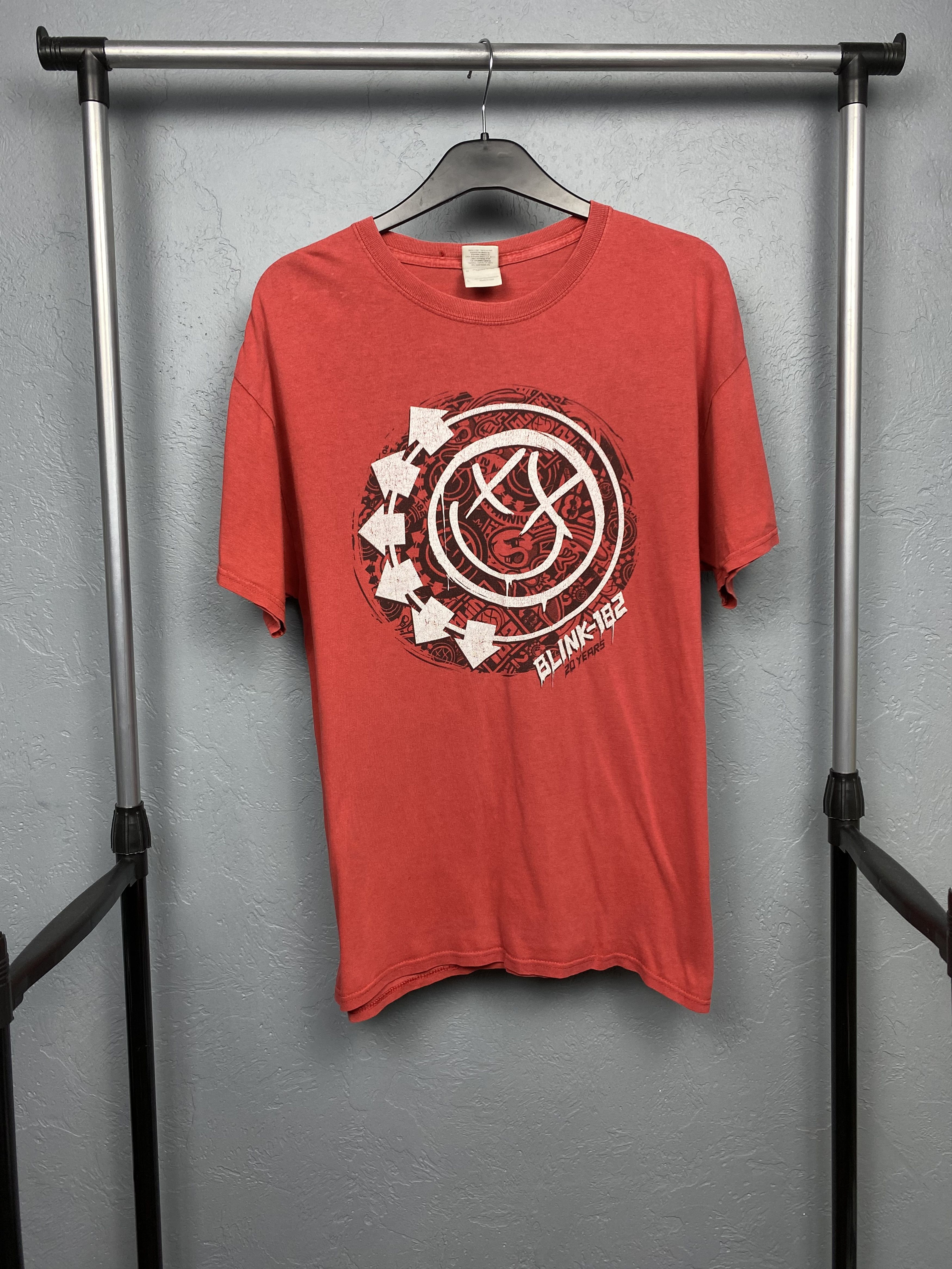 Band Tees × Vintage Blink 182 Vintage 2012 Tour Mens Rock Band T-Shirt Size US L / EU 52-54 / 3 - 1 Thumbnail