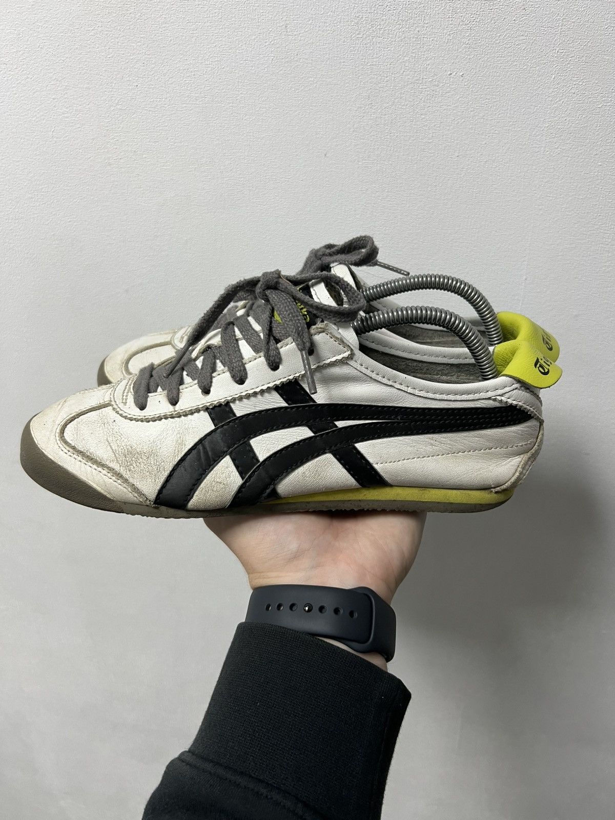 Asics Vintage Asics Onitsuka Tiger White Low Top Sneakers Size US 6.5 / EU 39-40 - 3 Thumbnail