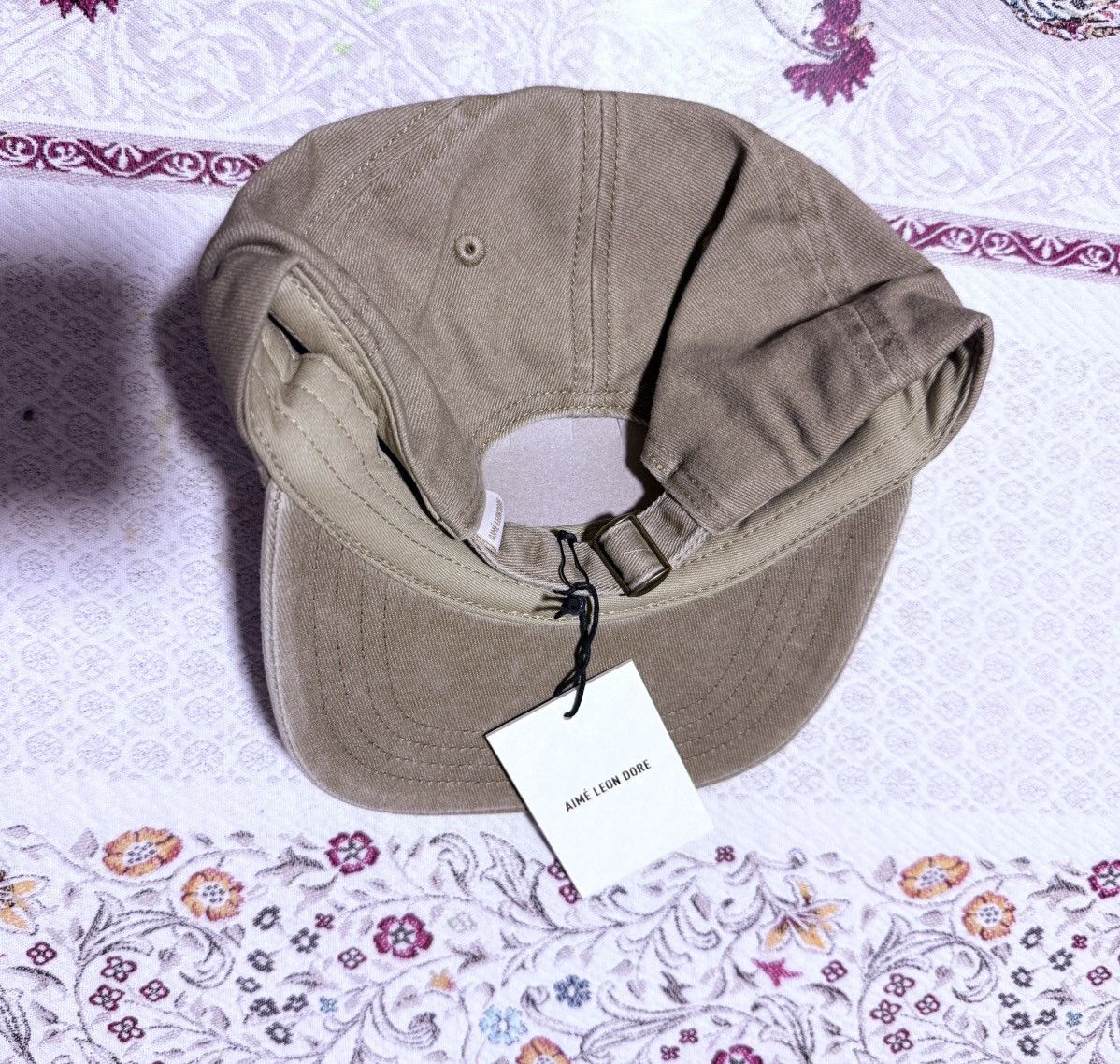 Aime Leon Dore Aime Leon Dore Cycling Logo Hat in “Safari” Cap Tan/Navy Size ONE SIZE - 3 Thumbnail