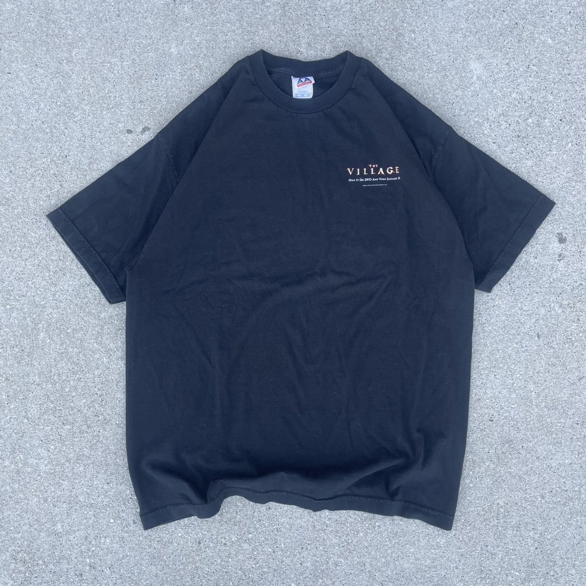 Vintage Vintage 2004 The Village Horror movie promo black t-shirt Size US XL / EU 56 / 4 - 2 Thumbnail