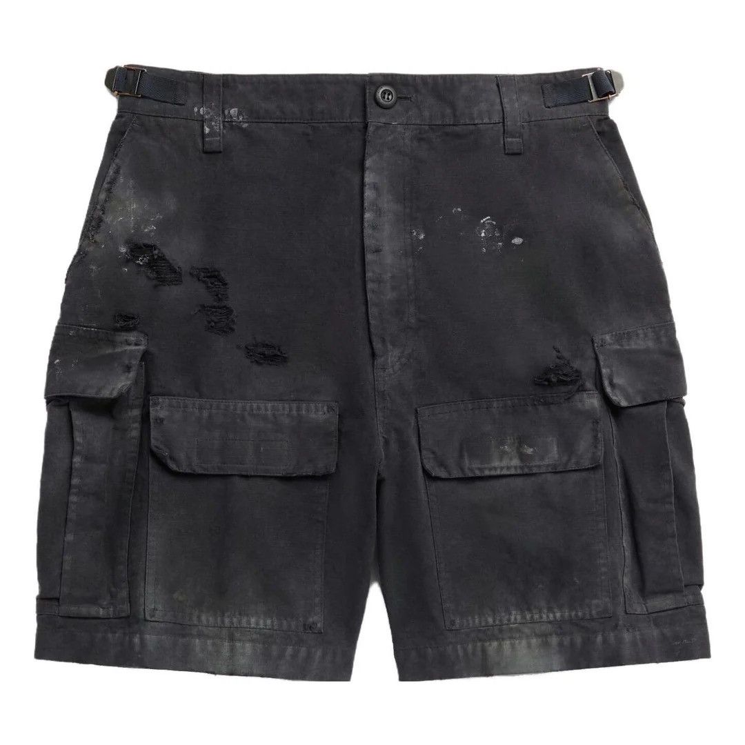 Balenciaga Balenciaga Distressed Cargo Shorts Size US 30 / EU 46 - 1 Thumbnail