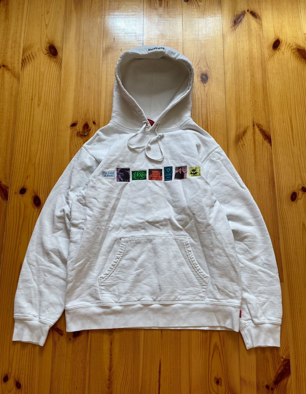 Supreme Supreme ‘The Land Of Fuck’ Logo White Hoodie Size US M / EU 48-50 / 2 - 1 Thumbnail