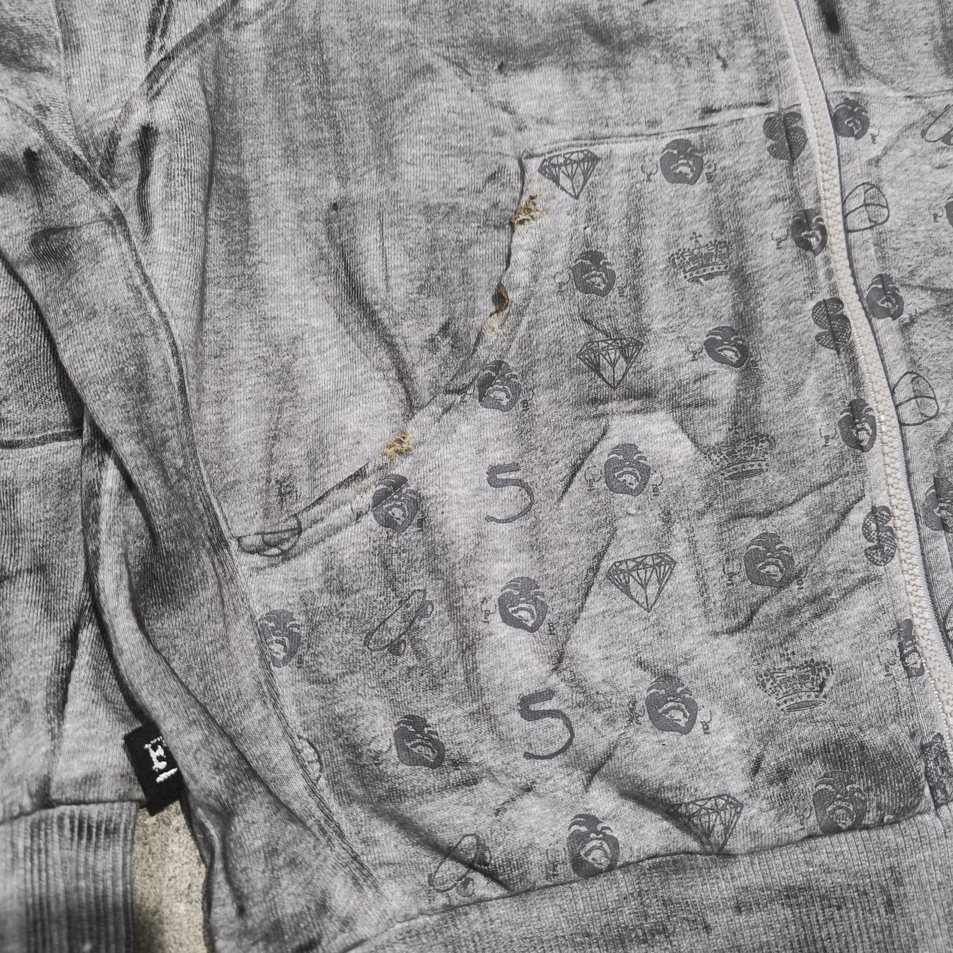 Fubu Fubu distressed dirty hoodie Size M / US 6-8 / IT 42-44 - 4 Thumbnail