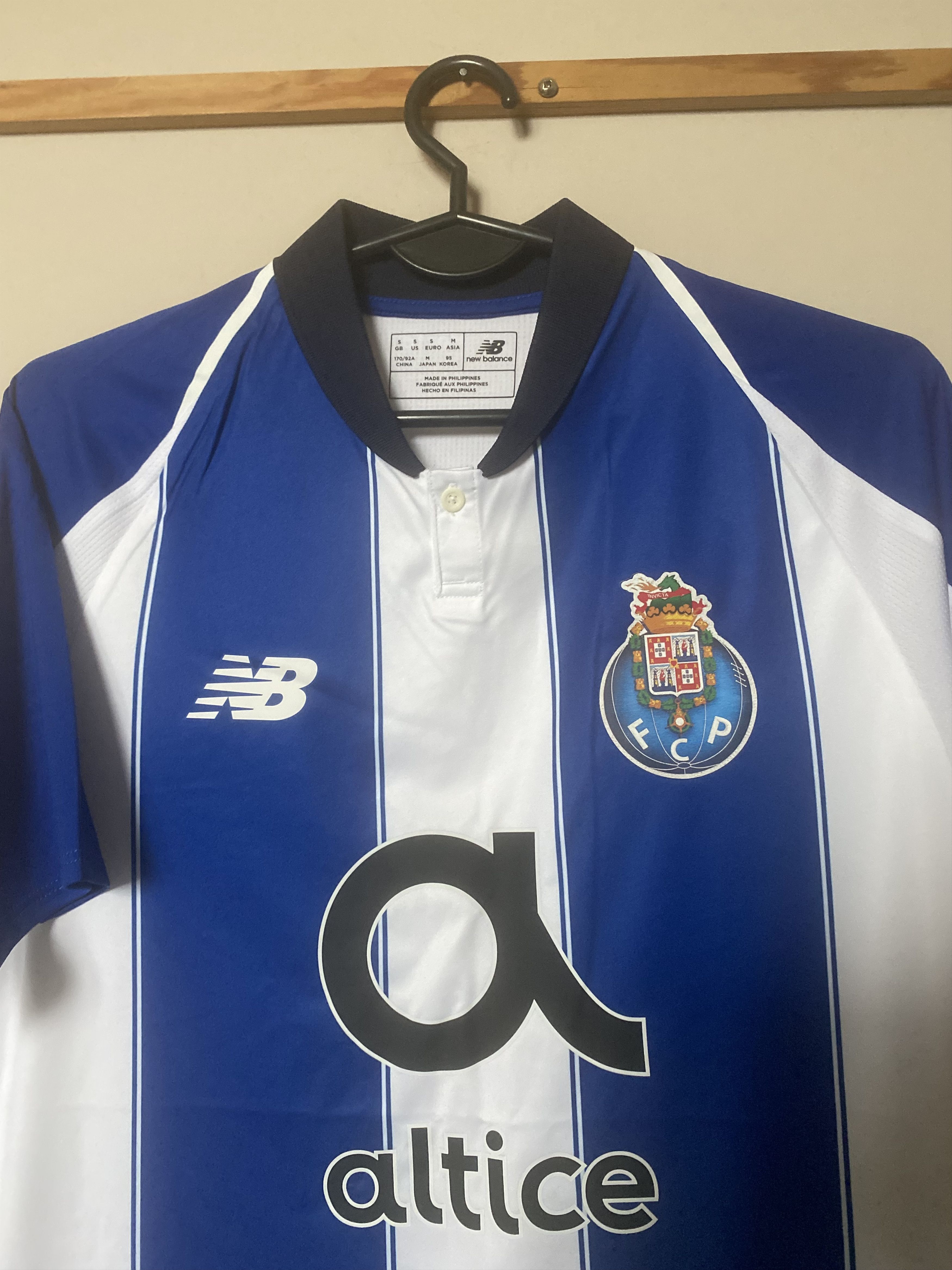 New Balance NEW Jersey F.C. PORTO - 2017 - 2018 New Balance - S - UNIQUE Size US S / EU 44-46 / 1 - 3 Thumbnail