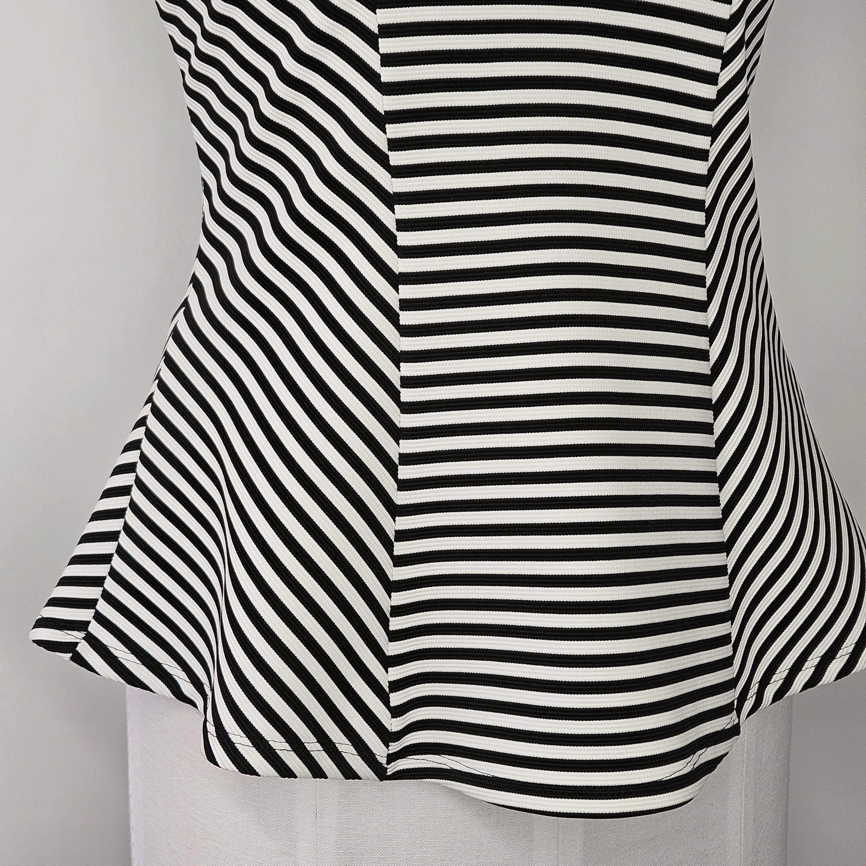 Guess Guess Size S/M Top Halter Peplum Black White Stripe Zipper Size S / US 4 / IT 40 - 6 Thumbnail
