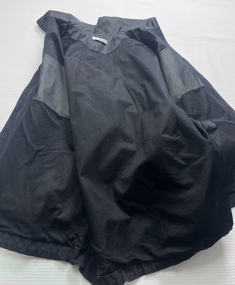 Balenciaga Balenciaga size 36 Black and white denim jacket Size US XS / EU 42 / 0 - 8 Thumbnail