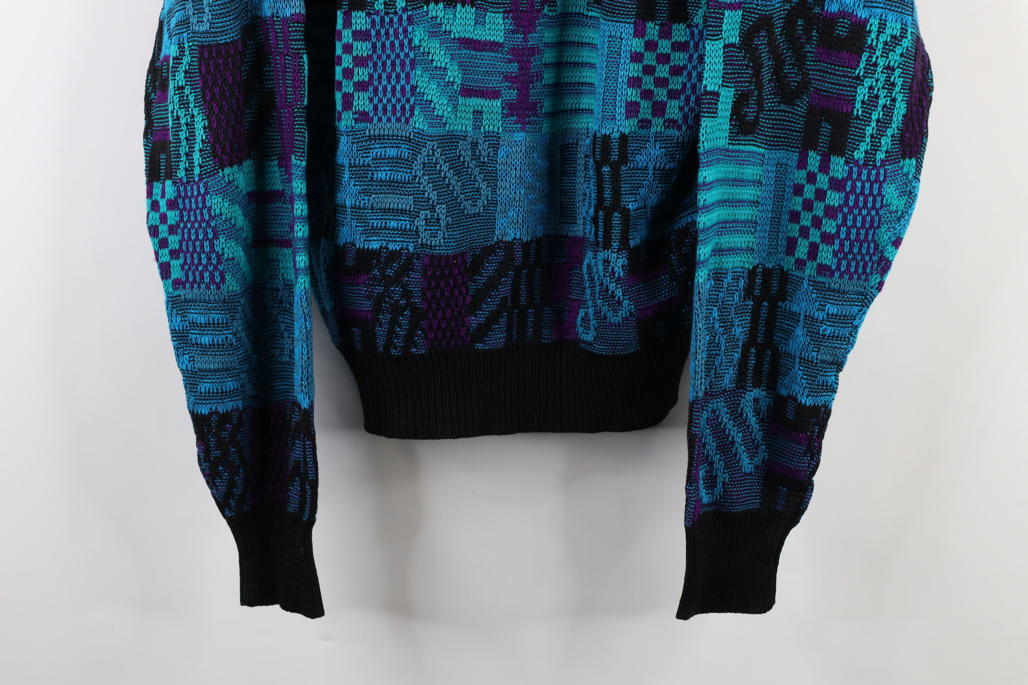 Vintage Vintage 90s Coogi Style Geometric Knit Crewneck Sweater Size XL / US 12-14 / IT 48-50 - 3 Thumbnail