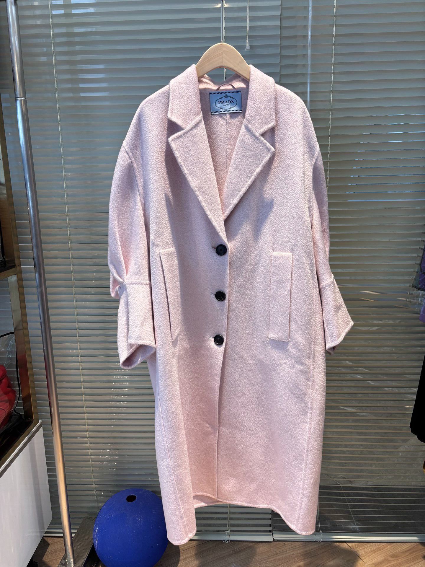 Prada New Prada Oversized Pink Cashmere Coat Size S / US 4 / IT 40 - 1 Thumbnail