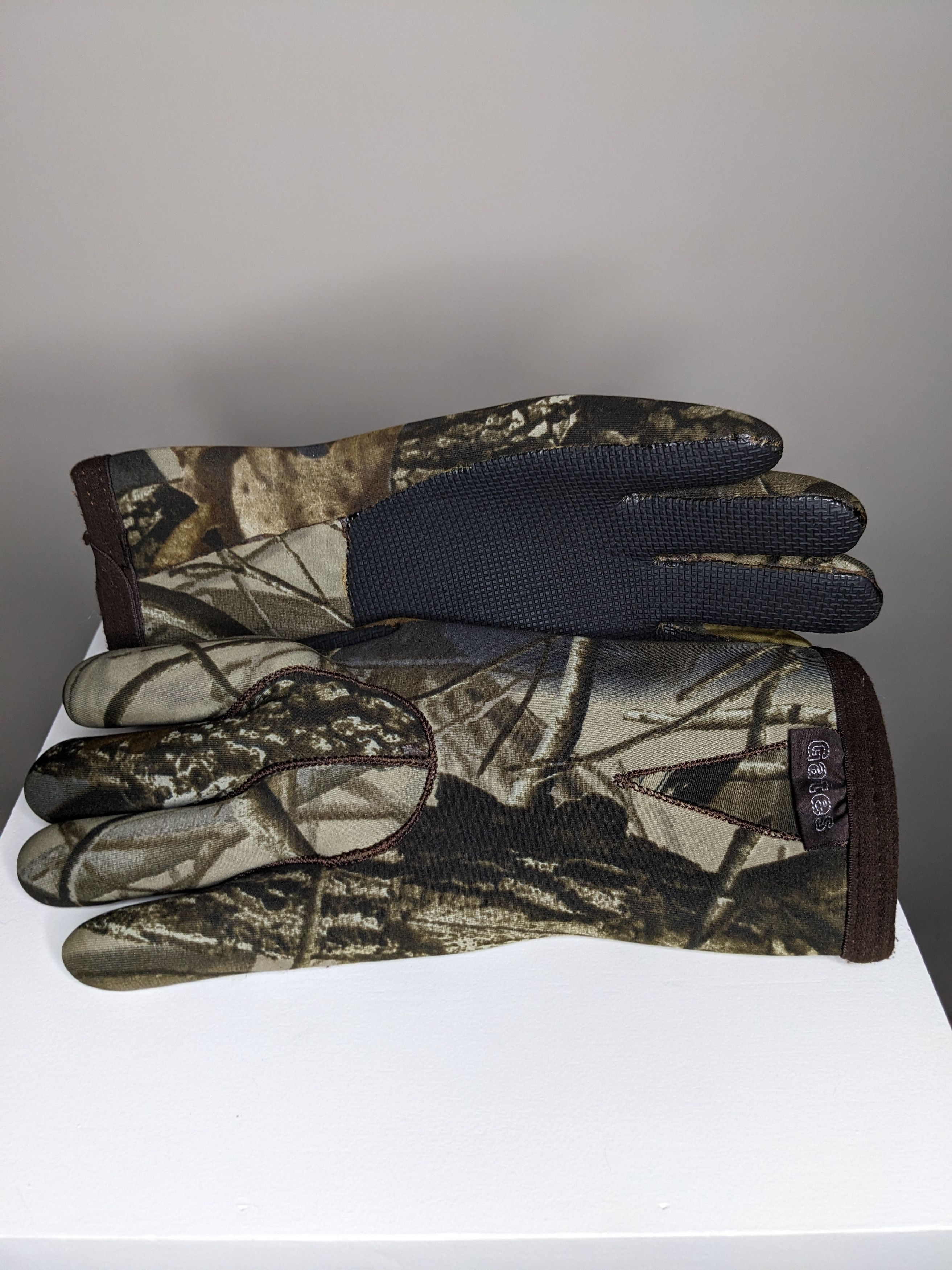 Realtree Gates Realtree Camo Neoprene Hunting Work Gloves Rubber Grip Size ONE SIZE - 1 Thumbnail