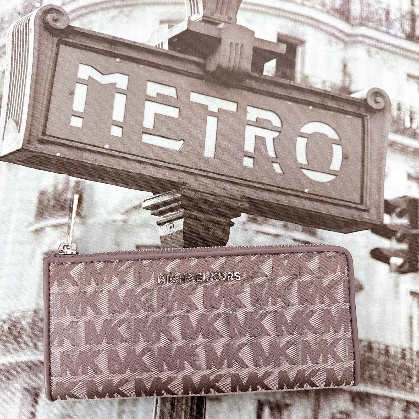 Michael Kors Michael Kors 35T9STVZ3J Jet Set Travel Signature Canvas Size ONE SIZE - 5 Thumbnail