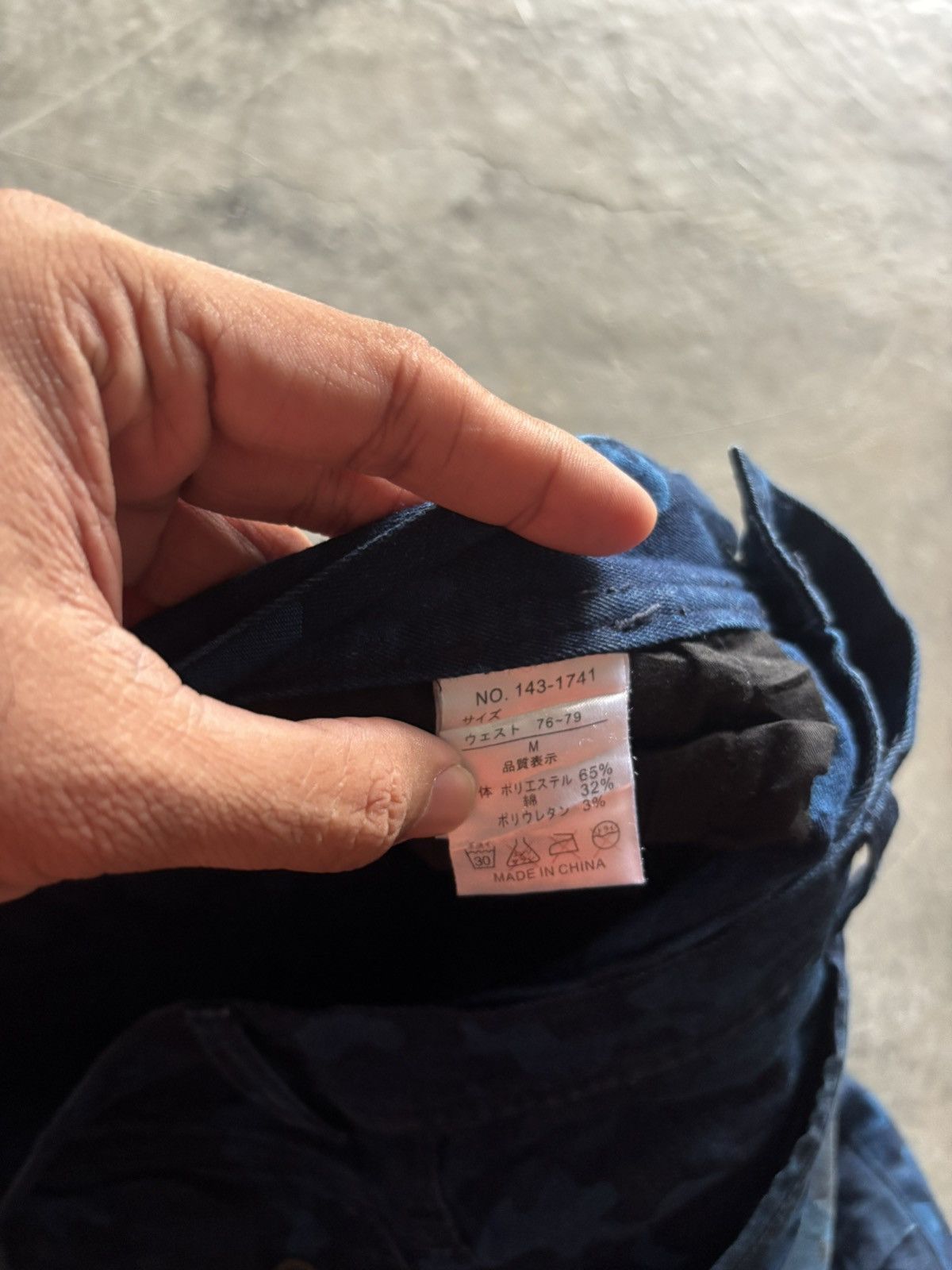 In The Attic IN THE ATTIC CAMO CARGO PANT FADE WASHED MULTIPCOKET Size US 32 / EU 48 - 6 Thumbnail