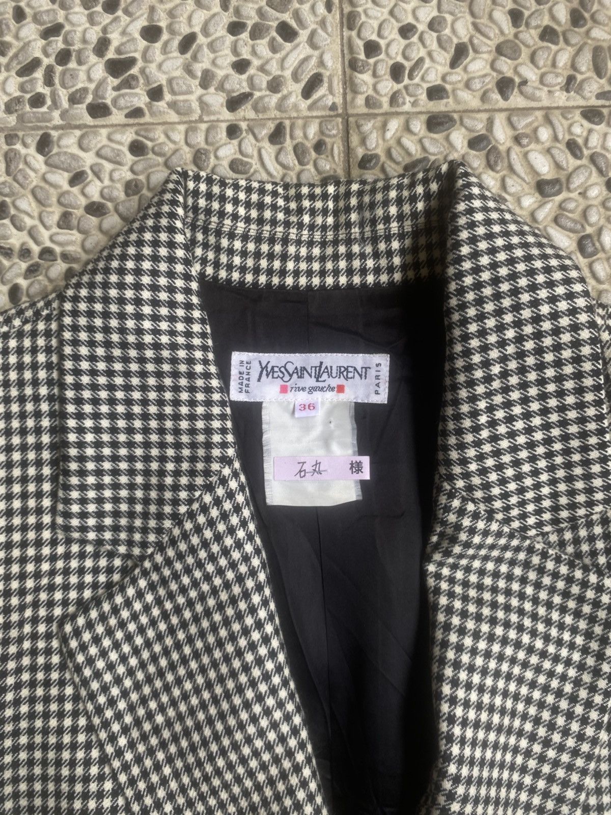 Yves Saint Laurent Vintage YSL Rive Gauche Houndstooth Blazer Made in France Size XS / US 0-2 / IT 36-38 - 3 Thumbnail