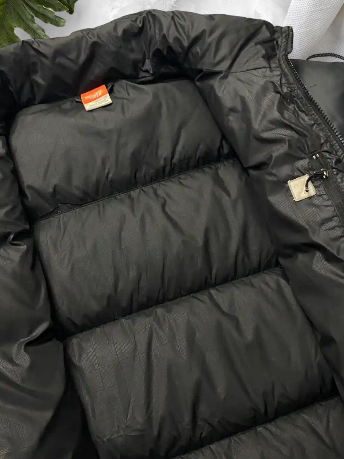 Nike Vintage Y2k Nike Nylon Drill Puffer Down Jacket Size US M / EU 48-50 / 2 - 9 Thumbnail