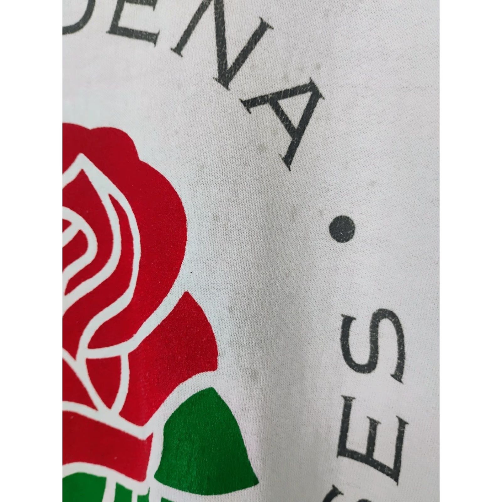 Hanes VINTAGE Hanes Sweatshirt California Pasadena Tournament Of Roses White L Sweatshirt Unisex Adults Regular Crew Neck Long Sleeve Graphic Print Size US L / EU 52-54 / 3 - 3 Thumbnail