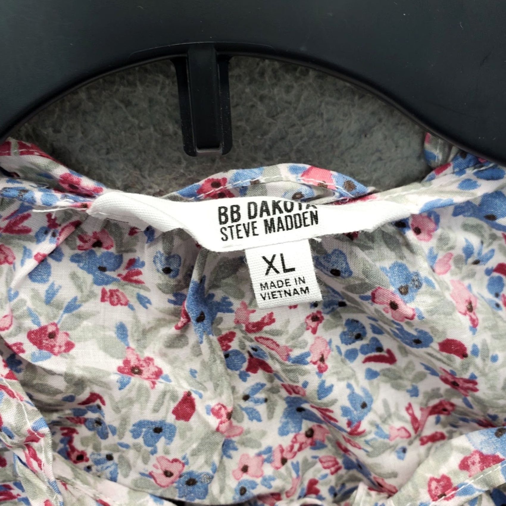 BB Dakota BB Dakota Steve Madden Ditsy Top Women XL Multicolor Floral Sleeveless Tie Front Size XL / US 12-14 / IT 48-50 - 5 Thumbnail