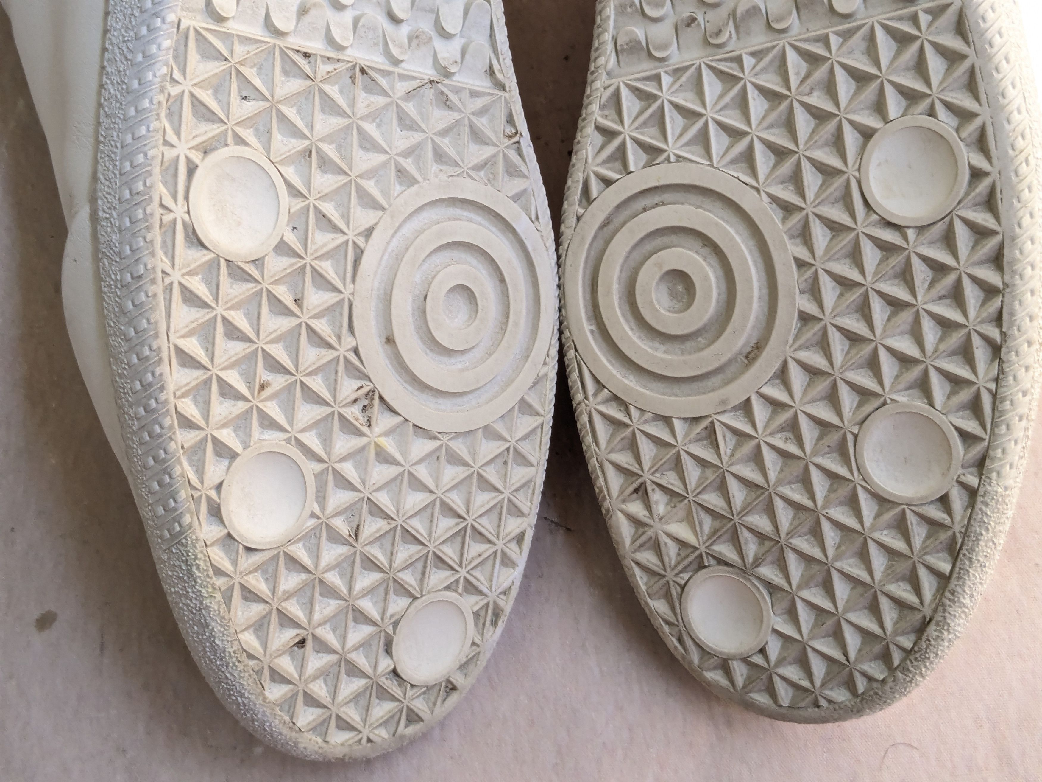 Maison Margiela Maison Margiela Future Low White 11 44 Leather Size US 11 / EU 44 - 18 Thumbnail
