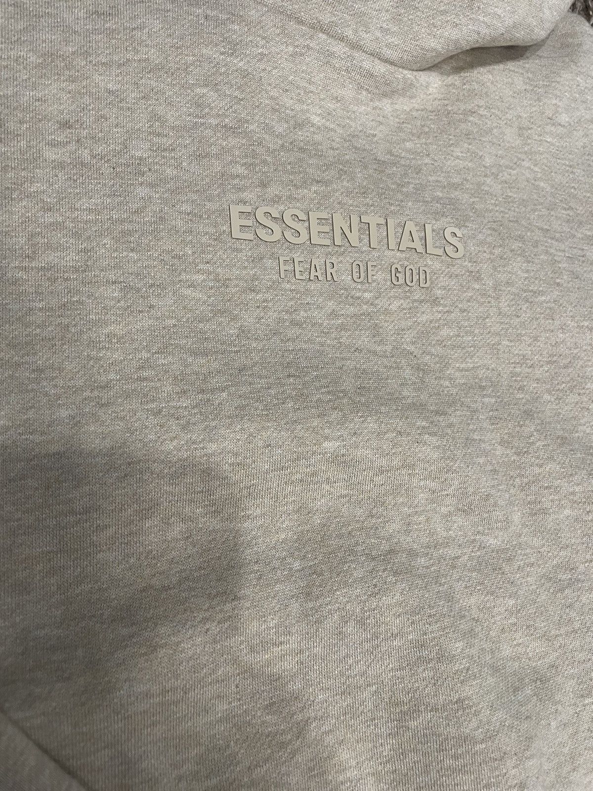 Essentials × Fear of God Fear of God Essentials Hoodie Gold Heather size large Size US L / EU 52-54 / 3 - 4 Thumbnail