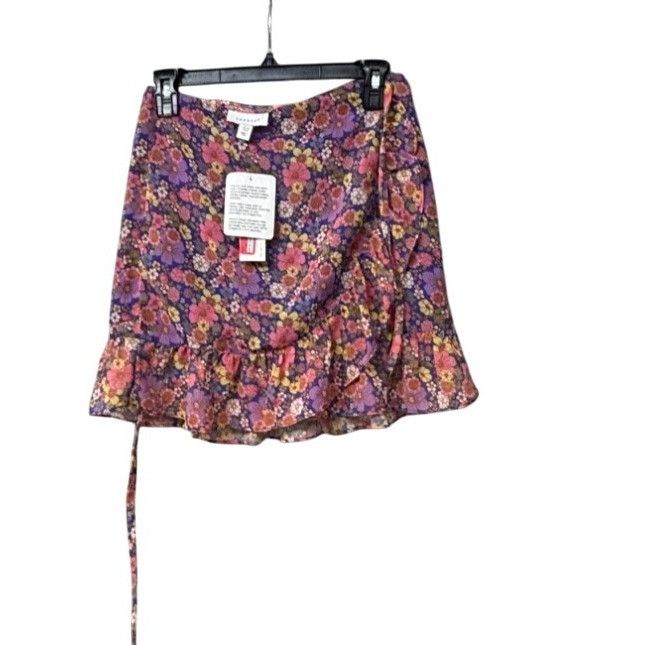 Topshop Topshop Floral Wrap Mini Skirt With Ruffle Hem, Purple/Multi Size 28" / US 6 / IT 42 - 2 Thumbnail