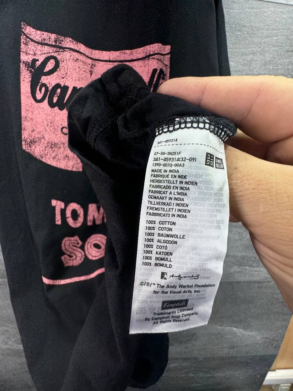Andy Warhol × Uniqlo Uniqlo X Andy Warhol Campbell Tomato Soup T shirt Size US M / EU 48-50 / 2 - 5 Thumbnail