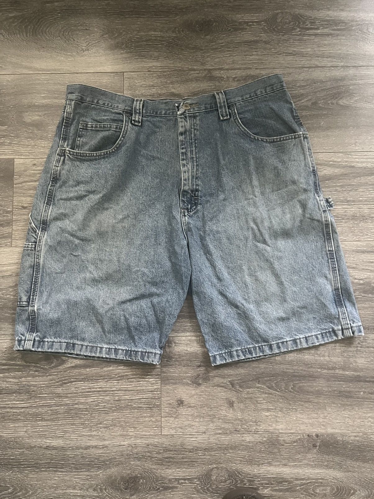 Wrangler Wrangler Carpenter Jorts | Grailed